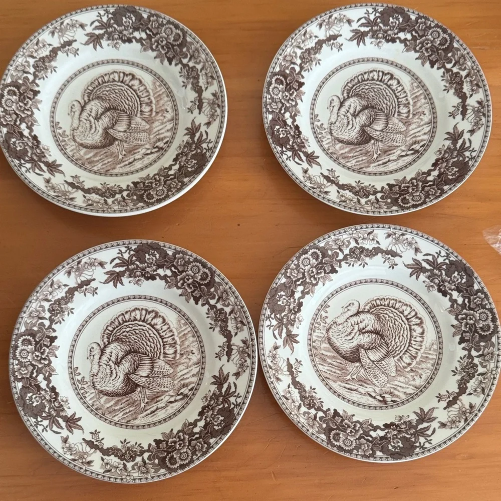 Spode Turkey Celebration Plates - Picture 1 of 3